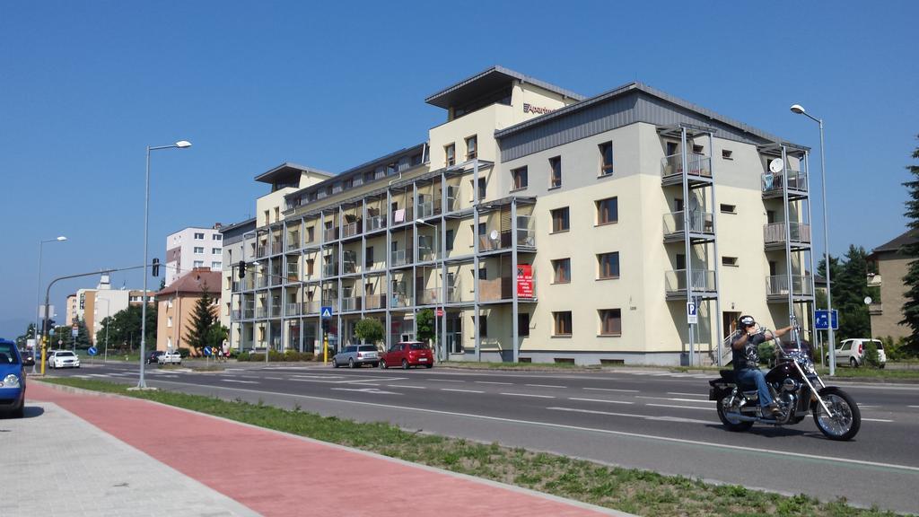 Apartments Sofia Liptovský Mikuláš Екстериор снимка
