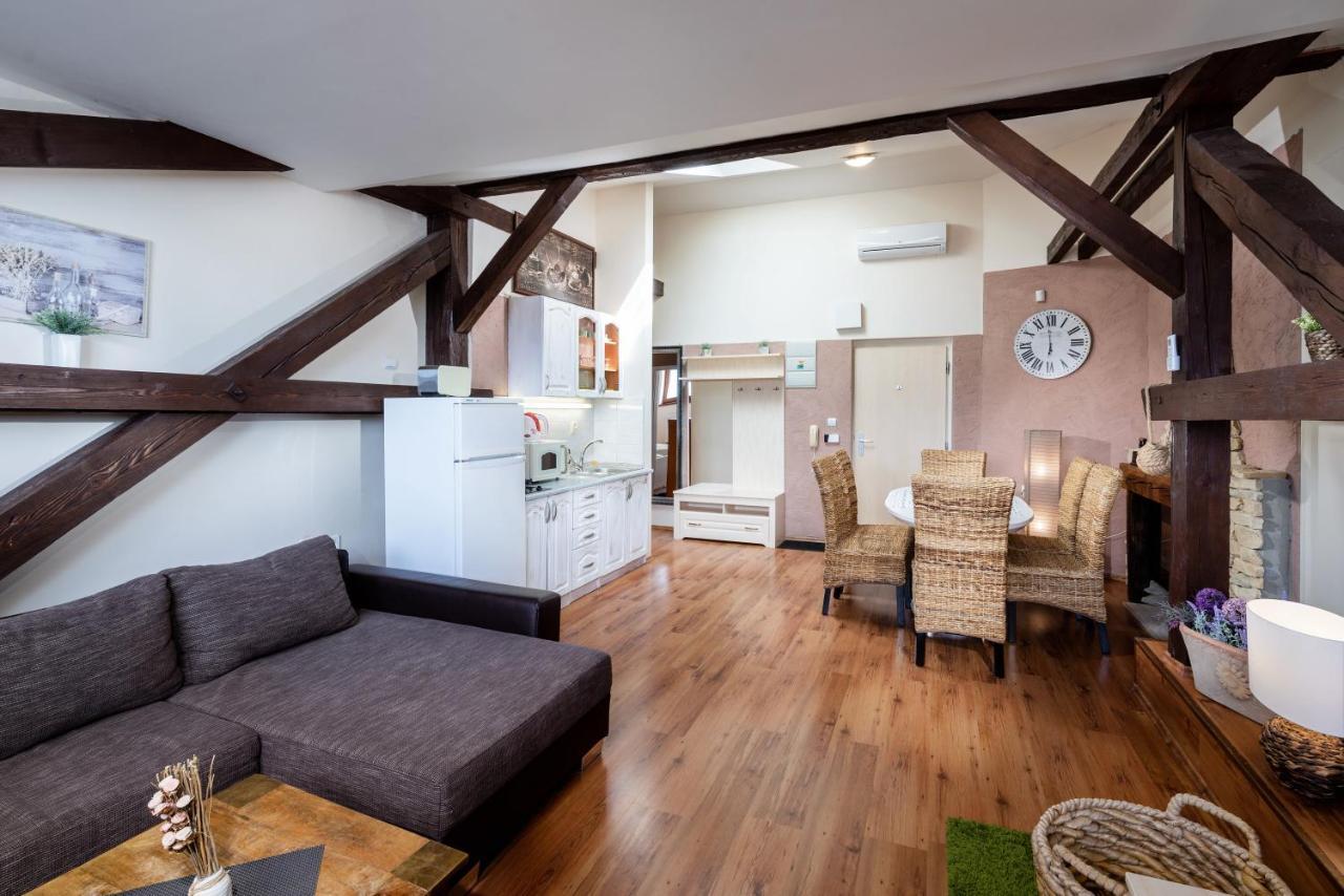 Apartments Sofia Liptovský Mikuláš Екстериор снимка